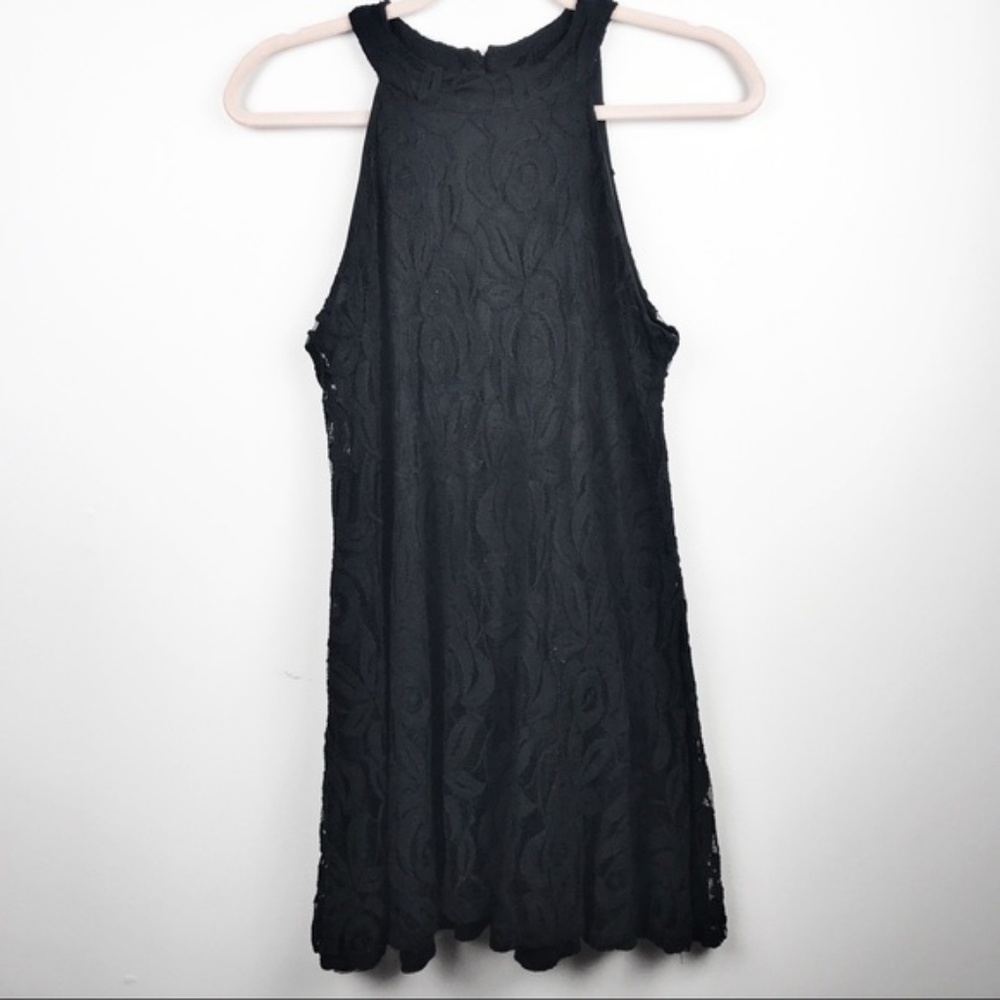 Altar’d State Circle of Love Black Lace Dress Sleeveless Halter Size Small